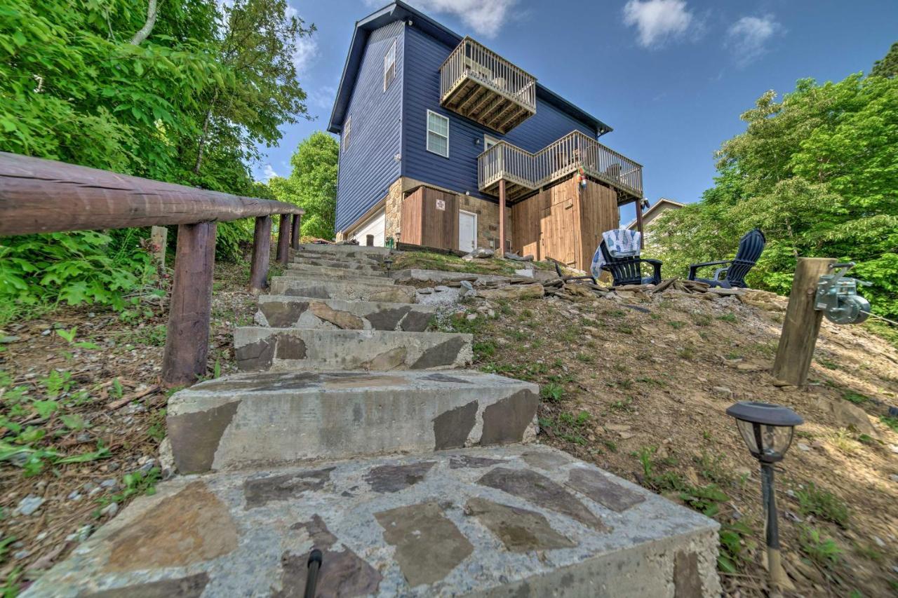 Sevierville Lake House With Deck And Foosball Table! Luaran gambar