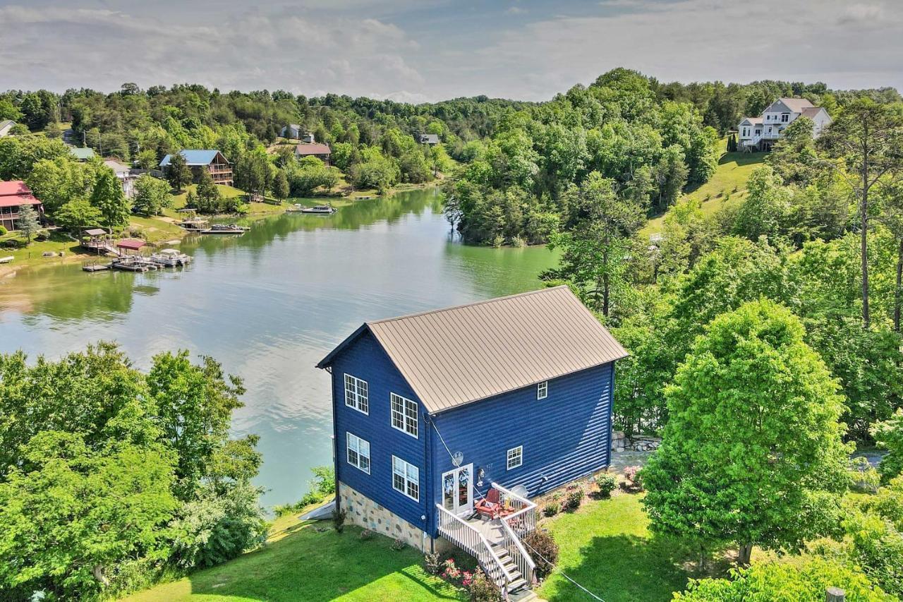 Sevierville Lake House With Deck And Foosball Table! Luaran gambar